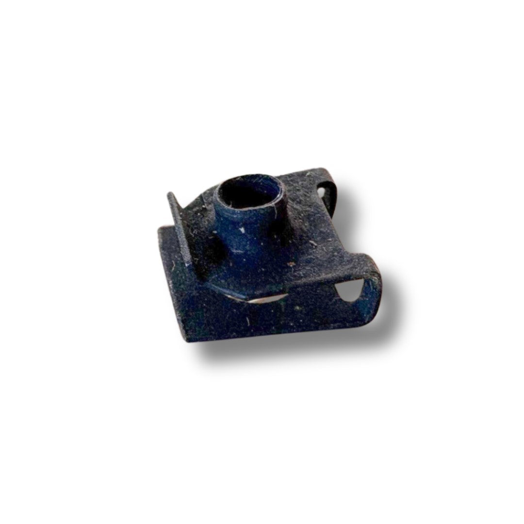 CAN-AM OEM EXTRUDED PANEL NUT M4 x 0.7